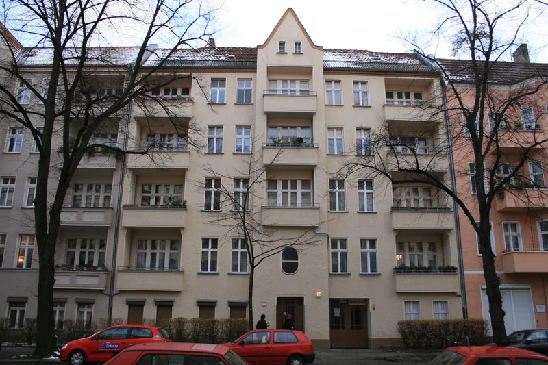 Helle 2-Zi-Wohnung im Komponistenviertel — photo 1